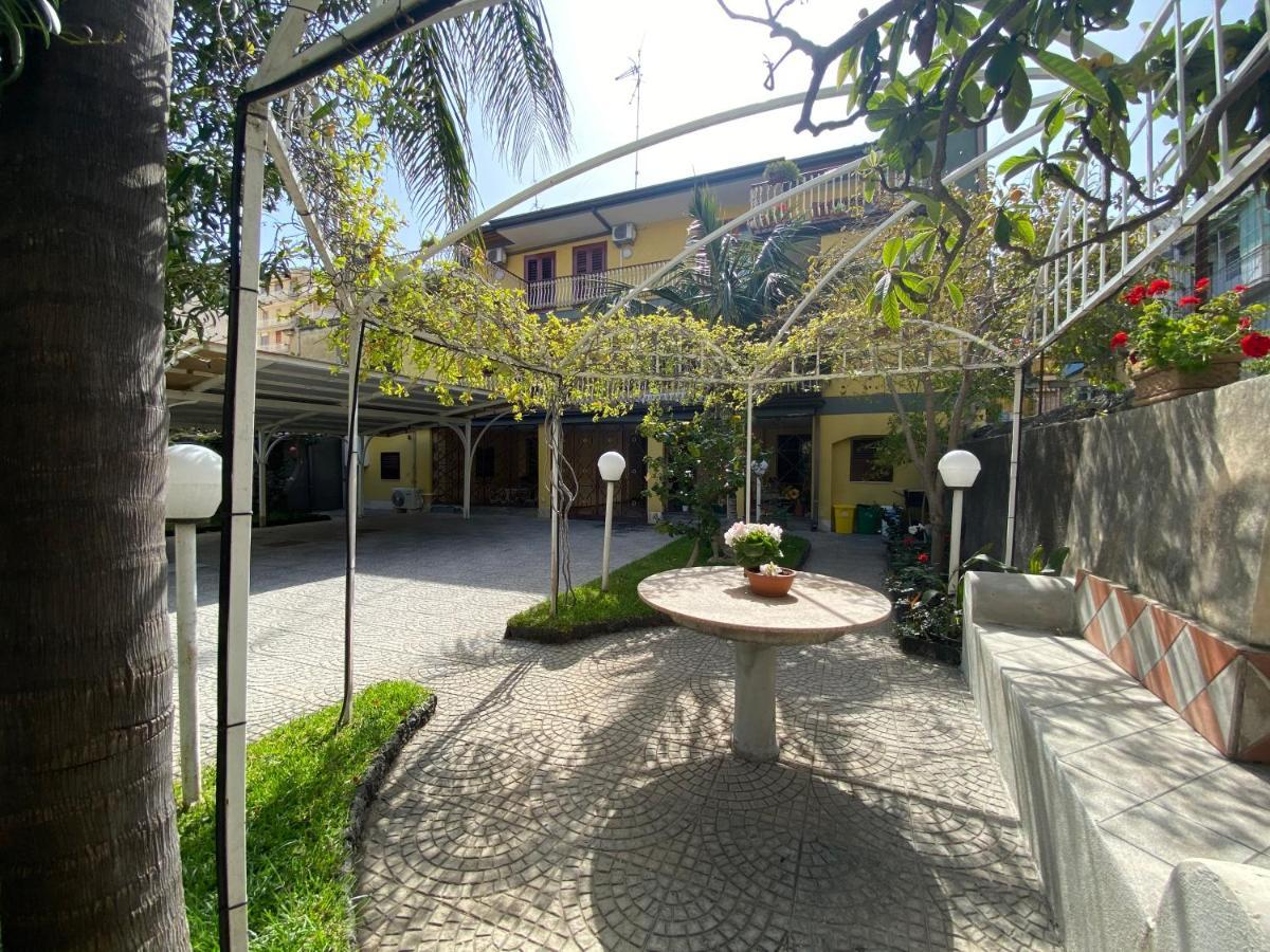 Casa Delle Rose Villa Catania Exterior photo